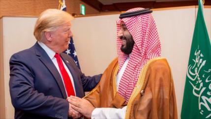 Senador: Trump planea vender más armas a su “amigo”, Bin Salman