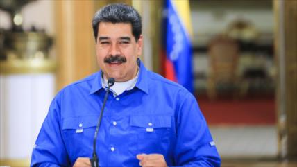 Maduro viajará a Irán para agradecer envío de buques con gasolina