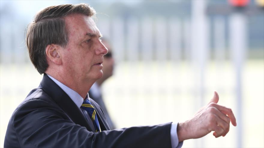 El presidente brasileño, Jair Bolsonaro, en el Palacio Alvorada en Brasilia, la capital, 6 de mayo de 2020. (Foto: AFP)