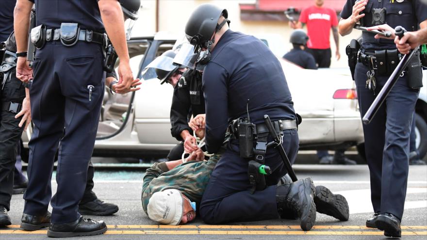 ¿Se puede declarar culpable a un policía de EEUU por asesinato?
