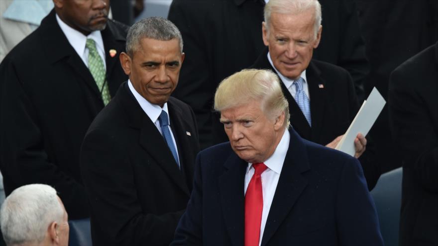 El presidente de EE.UU., Donald Trump (centro), el expresidente Barack Obama y el exvicepresidente Joe Biden, Washington D.C., 20 de enero de 2017. (Foto: AFP)