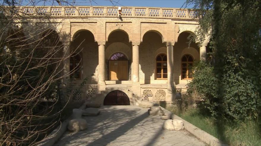 Irán: 1- La ciudad de Ramhormoz 2- Kashan III 3- Las comidas típicas de Irán 4- Entretenimientos familiares