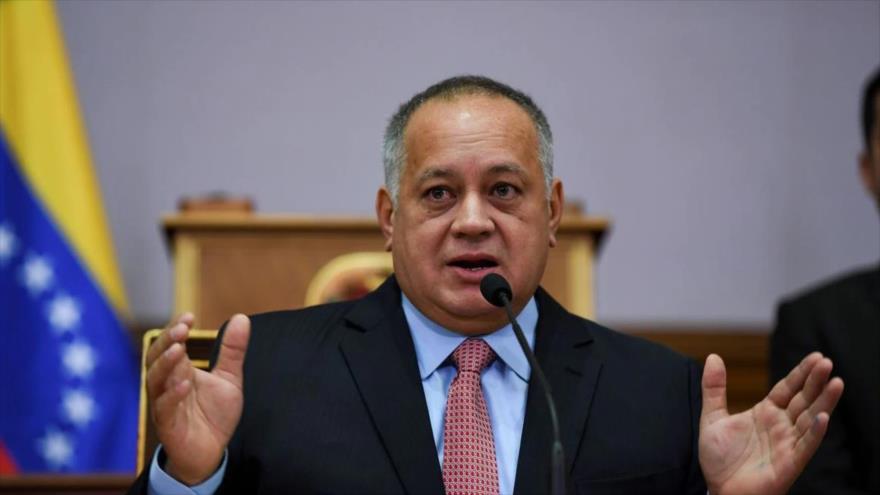 El presidente de la Asamblea Nacional Constituyente (ACN) de Venezuela, Diosdado Cabello, habla con la prensa en Caracas, capital, 8 de enero de 2020.