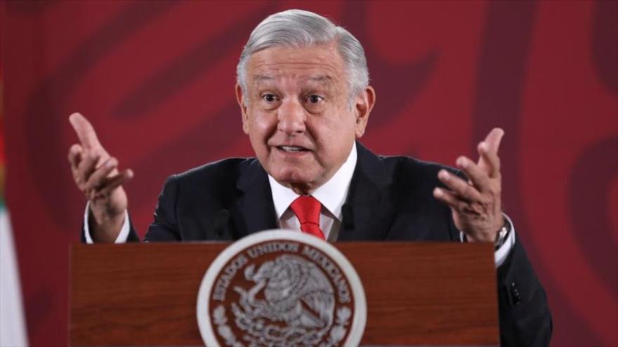 Presidente de México revela plan para revocar su mandato en 2022