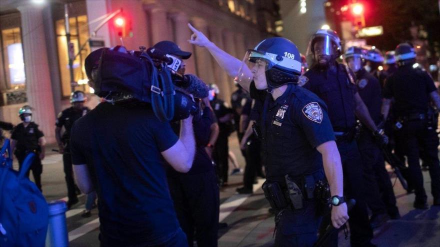 EEUU registra nuevo tipo de violencia, esta vez ante medios