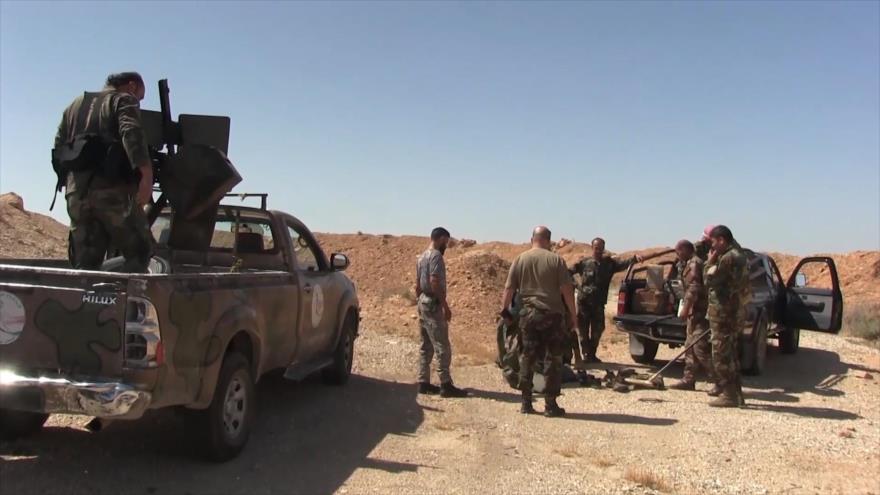 Ejército sirio limpia el desierto de explosivos dejados por Daesh