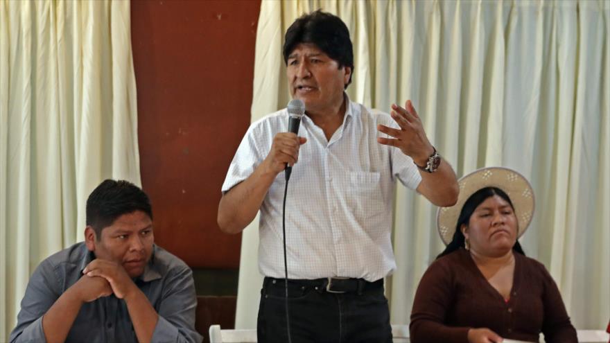 Morales alerta a comunidad internacional: Áñez se aferra al poder | HISPANTV