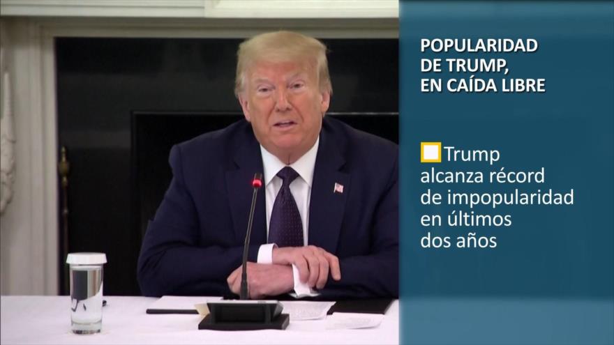 PoliMedios: Popularidad de Trump, en caída libre