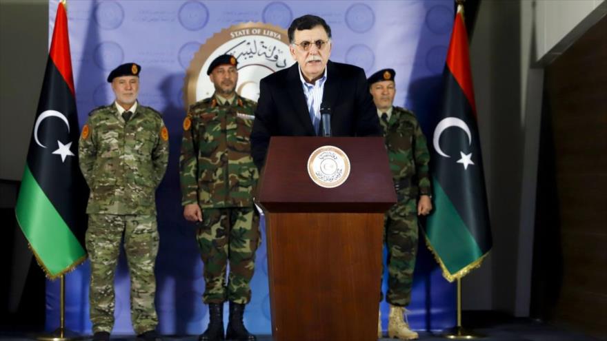 El presidente del Gobierno de Acuerdo Nacional (GAN) de Libia, Fayez al-Sarraj, en una rueda de prensa.