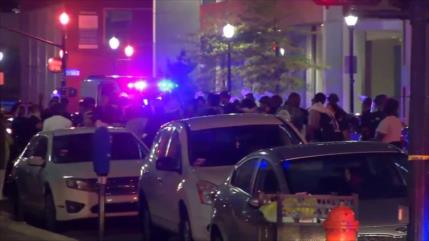Vídeo: Un muerto y un herido, baleados en zona de protestas en EEUU