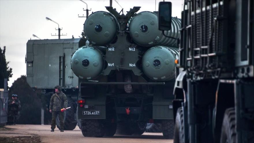El sistema antimisiles ruso S-400 Triumf, predecesor del S-500 Prometéi.