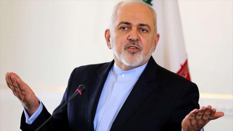 El canciller iraní, Mohamad Yavad Zarif, en una rueda de prensa en Teherán, la capital persa.