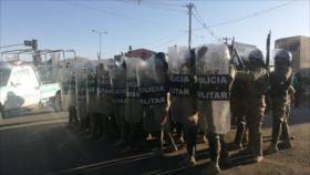 Policía boliviana reprime fuertemente una protesta en Cochabamba