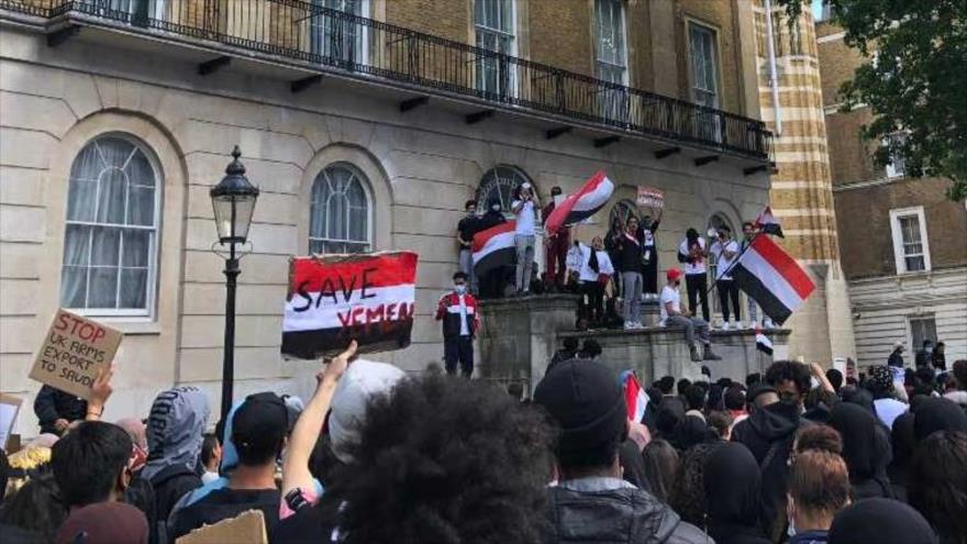 Británicos exigen fin de apoyo de Londres a agresión saudí a Yemen | HISPANTV