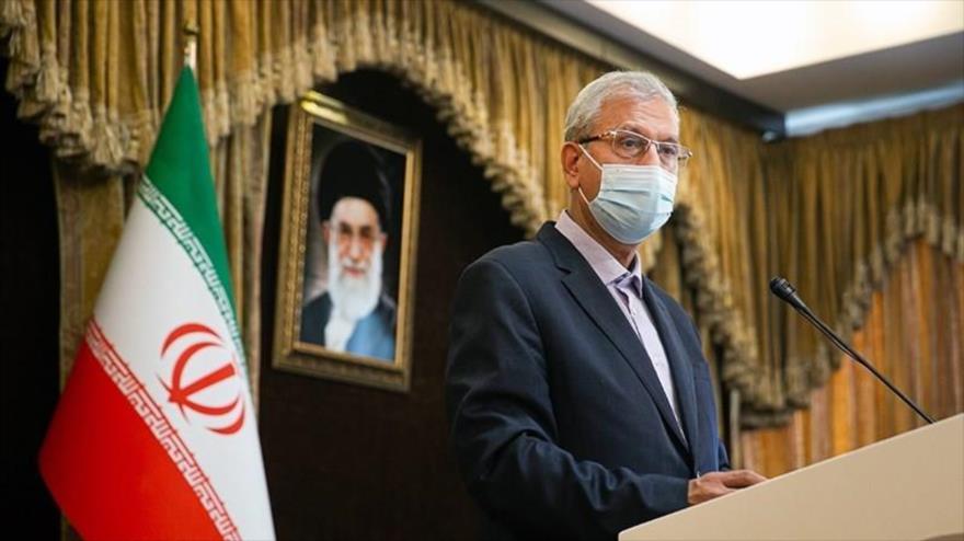 Ali Rabiei, portavoz del Gobierno de Irán, en una conferencia de prensa en Teherán, la capital, 7 de julio de 2020. (Foto: Tasnim)