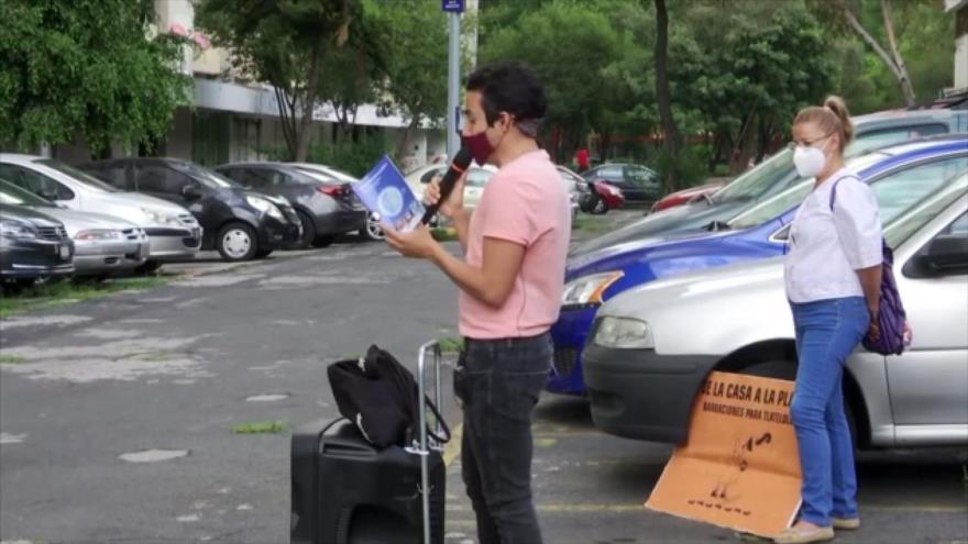 Arquitecto mexicano entretiene a niños confinados por COVID-19