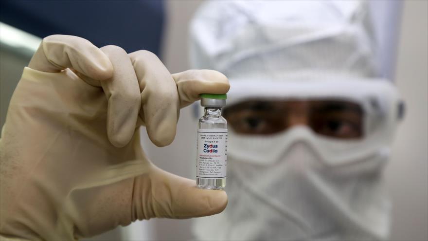 EEUU paga $2000 millones para asegurarse de dosis de vacuna | HISPANTV