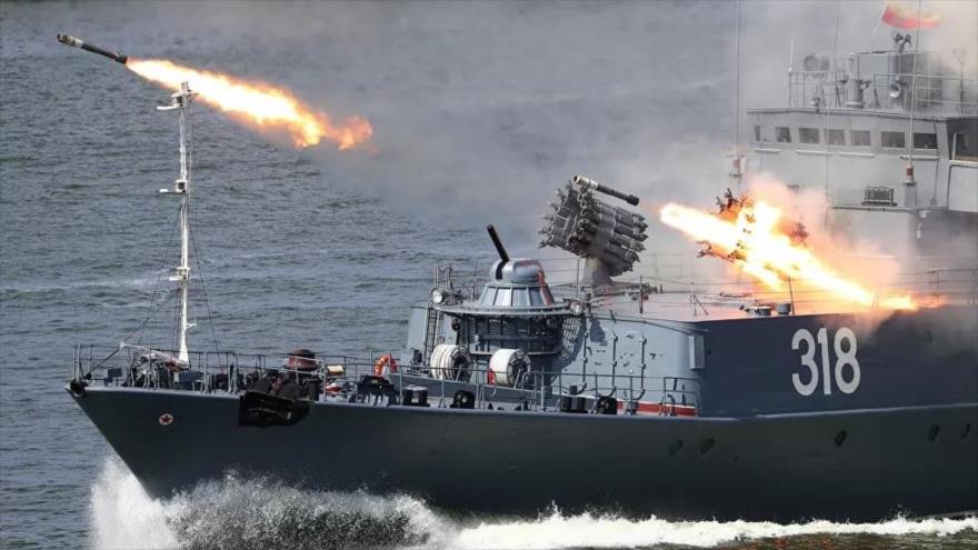 Rusia celebra Día de la Armada con majestuosos desfiles navales | HISPANTV