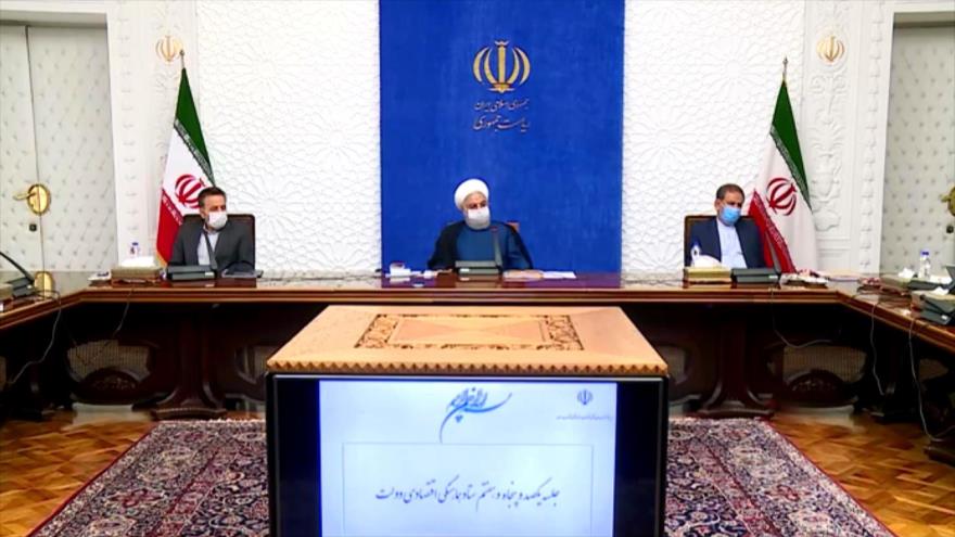 Presidente Rohani denuncia guerra psicológica contra pueblo iraní