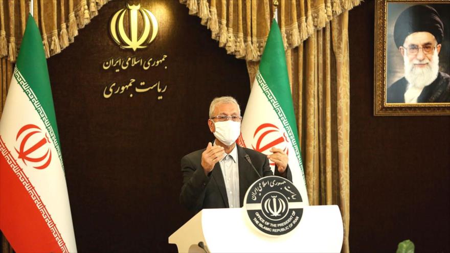 El portavoz del Gobierno de Irán, Ali Rabiei, en una conferencia de prensa.