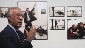 Fotos que sacuden al mundo: Disparó fatalmente en el Museo