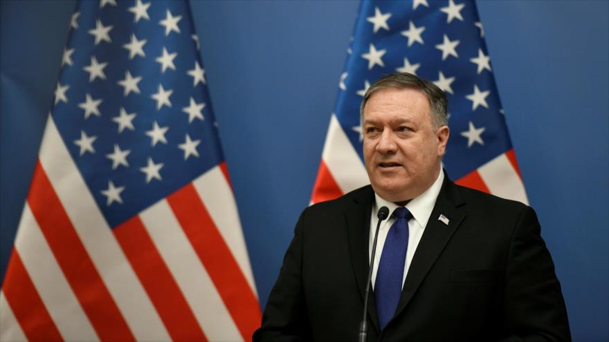 El secretario de Estado estadounidense, Mike Pompeo, en una conferencia de prensa en Budapest, Hungría, 11 de febrero de 2019. (Foto: Reuters)