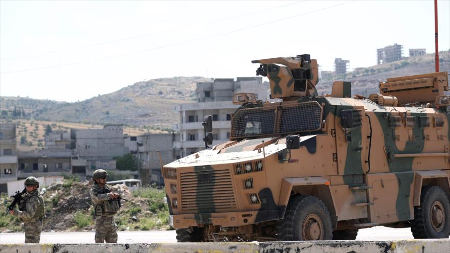 Fuerzas turcas atacan posiciones del Ejército sirio en Idlib | HISPANTV