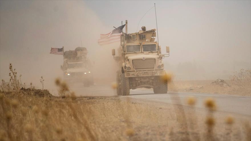 EEUU traslada un gran convoy militar de Irak a zona petrolera siria | HISPANTV