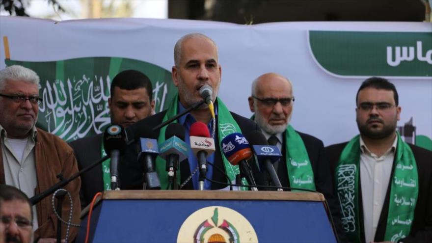 El portavoz del Movimiento de Resistencia Islámica de Palestina (HAMAS), Fawzi Barhum, ofrece un discurso en un acto en la Franja de Gaza.