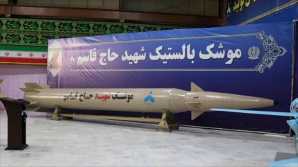 Irán desvela dos nuevos misiles y un motor turbofán para drones