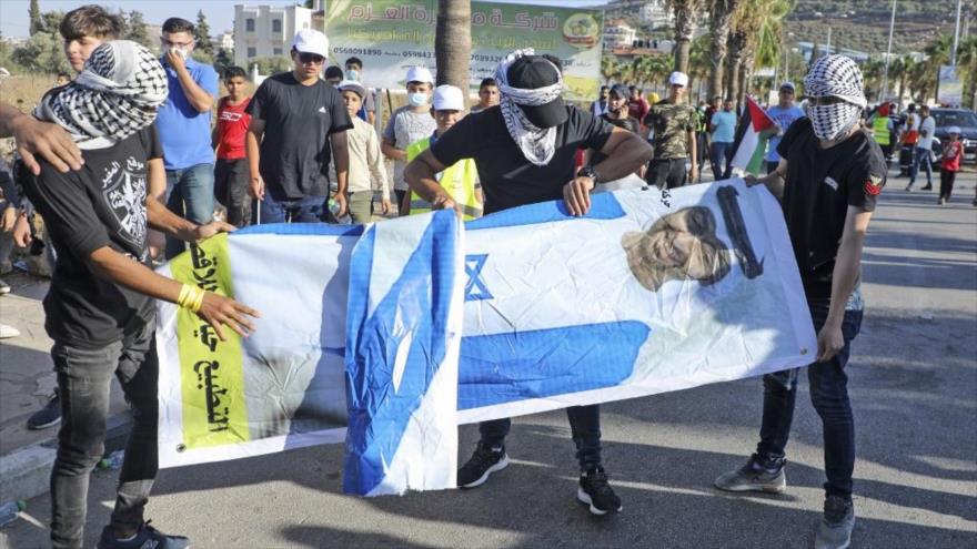 Activistas emiratíes rechazan normalización de lazos con Israel | HISPANTV