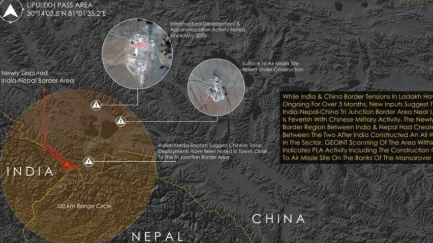 Imágenes satelitales revelan que China está construyendo un sitio militar con misiles tierra-aire en la frontera con La India, agosto de 2020.
