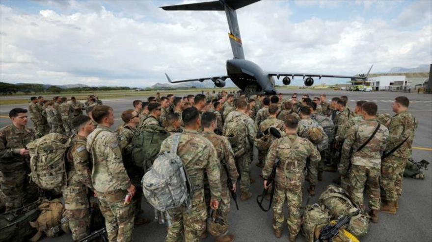 Paracaidistas del Ejército de Estados Unidos rumbo a Colombia, 23 de enero de 2020. (Foto: Reuters)