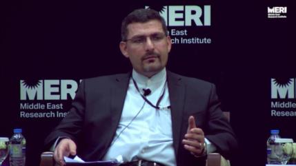 Irán advierte a EEUU que seguirá con orgullo su ayuda a Siria