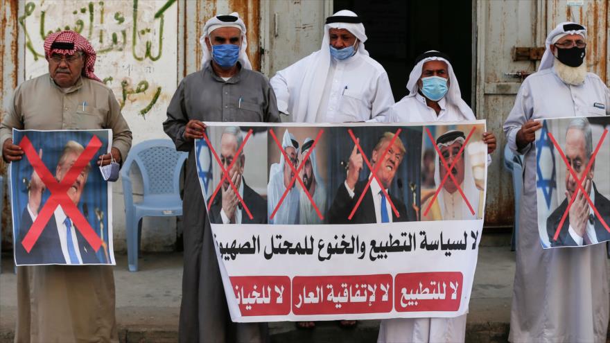 Palestinos protestan en la Franja de Gaza contra normalización de lazos con Israel, 12 de septiembre de 2020. (Foto: AFP)
