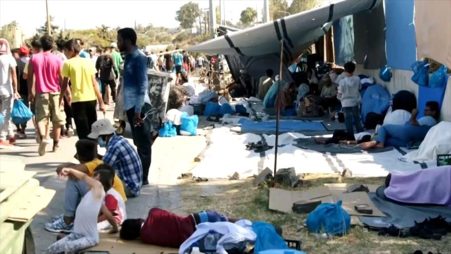 Grecia pide a europeos reaccionar sobre situación de refugiados