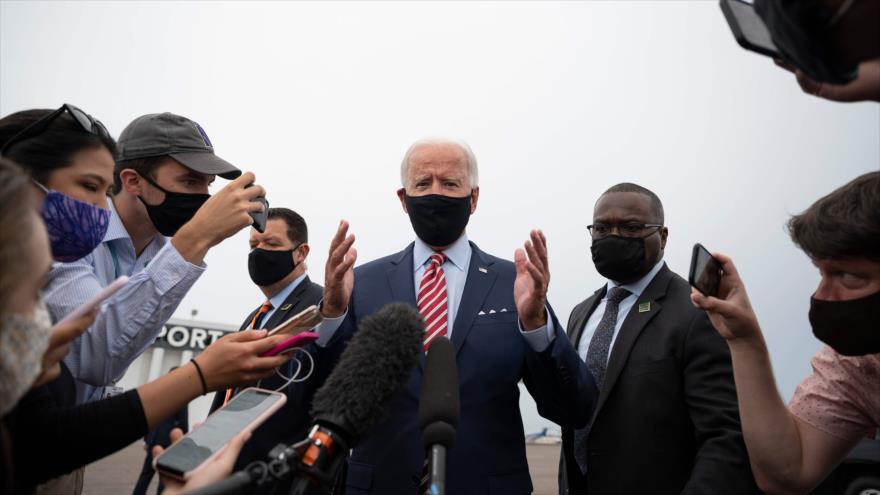 El candidato demócrata a la Presidencia de EE.UU., Joe Biden, habla con la prensa tras una reunión en Tampa, Florida, 15 de septiembre de 2020. (Foto: AFP)