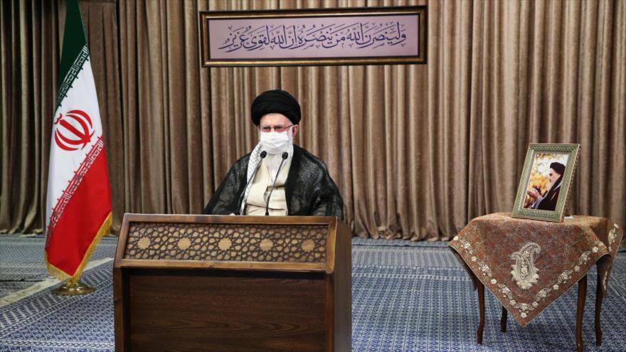 El Líder de la Revolución Islámica de Irán, el ayatolá Seyed Ali Jamenei, ofrece un discurso, Teherán, 21 de septiembre de 2020. (Khamenei.ir)