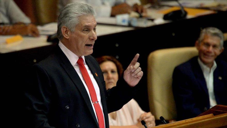 El presidente de Cuba, Miguel Díaz-Canel, ofrece un discurso en el Palacio de Convenciones de La Habana, 21 de diciembre de 2019. (Foto: AFP)