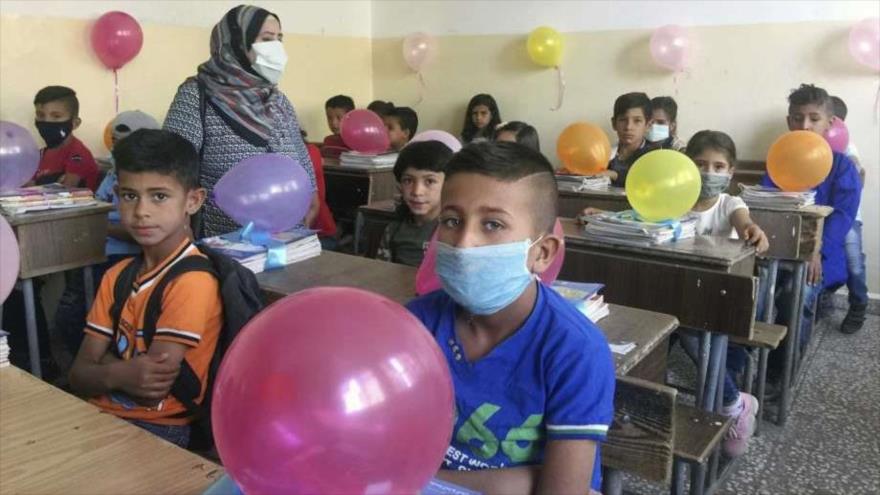 Estudiantes sirios en una escuela en Al-Qamishli, 13 de septiembre de 2020. (Foto: SANA)