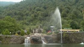 Irán: 1) La ciudad de Namak Abrud; 2) El Bazar del Viernes; 3) Aviación