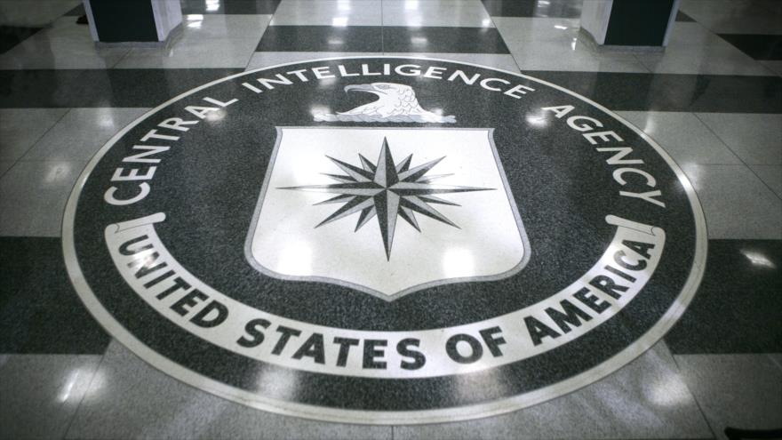 Logo de la Agencia Central de Inteligencia (CIA, en inglés) de EE.UU. en Washington D.C.