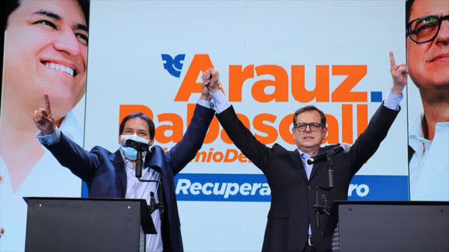 Binomio conformado por Andrés Arauz y Carlos Rabascall, de la Unión por la Esperanza (UNES), para las elecciones generales de Ecuador.