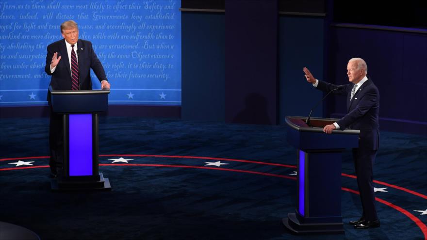 Candidatos a la Presidencia de EE.UU., Donald Trump (izda.) y Joe Biden, durante su primer debate electoral, 29 de septiembre de 2020. (Foto: AFP)