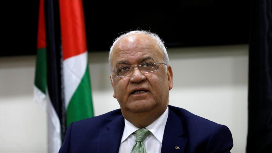 El secretario general de la OLP, Saeb Erekat, en una rueda de prensa en la Cisjordania ocupada, 30 de enero de 2019. (Foto: Reuters)