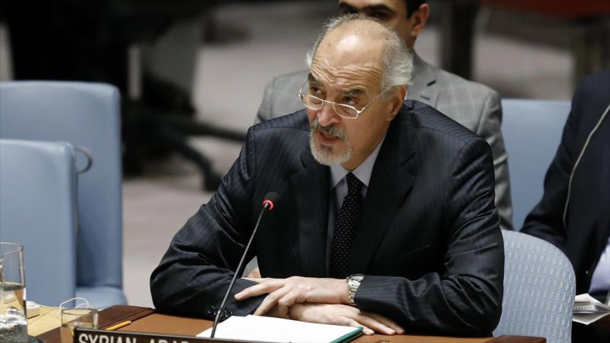 El embajador sirio ante la Organización de las Naciones Unidas (ONU), Bashar al-Yafari, en una sesión del organismo.
