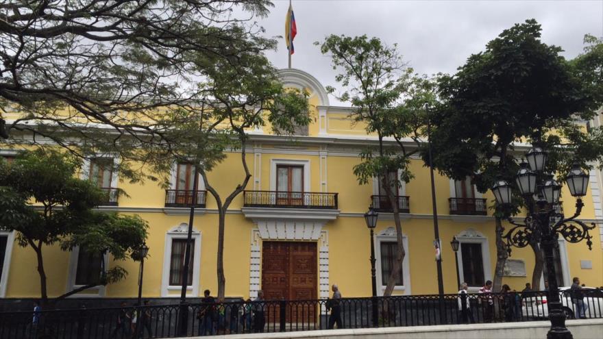 El edificio del Ministerio de Asuntos Exteriores de Venezuela en Caracas (la capital).