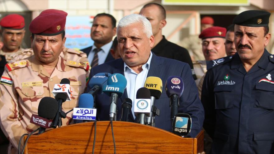 El líder de Unidades de Movilización Popular (Al-Hashad Al-Shabi, en árabe) de Irak, Faleh al-Fayaz, habla ante periodistas en Bagdad.
