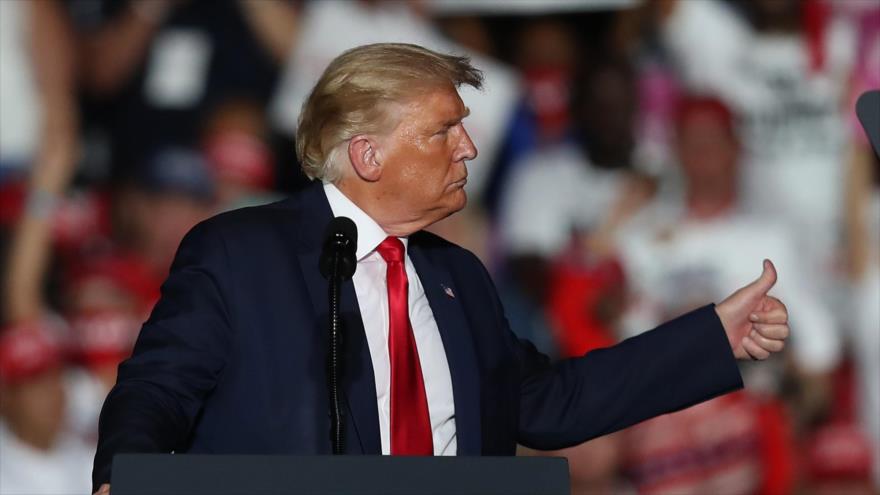 El presidente de EE.UU., Donald Trump, durante un mitin electoral en Sanford, Florida, 12 de octubre de 2020. (Foto: AFP)