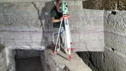 Arqueólogos hallan decenas de tumbas de faraones egipcios